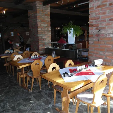 Apartman 6 Appartamento Všemina