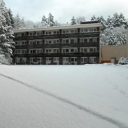 Apartman 6 *